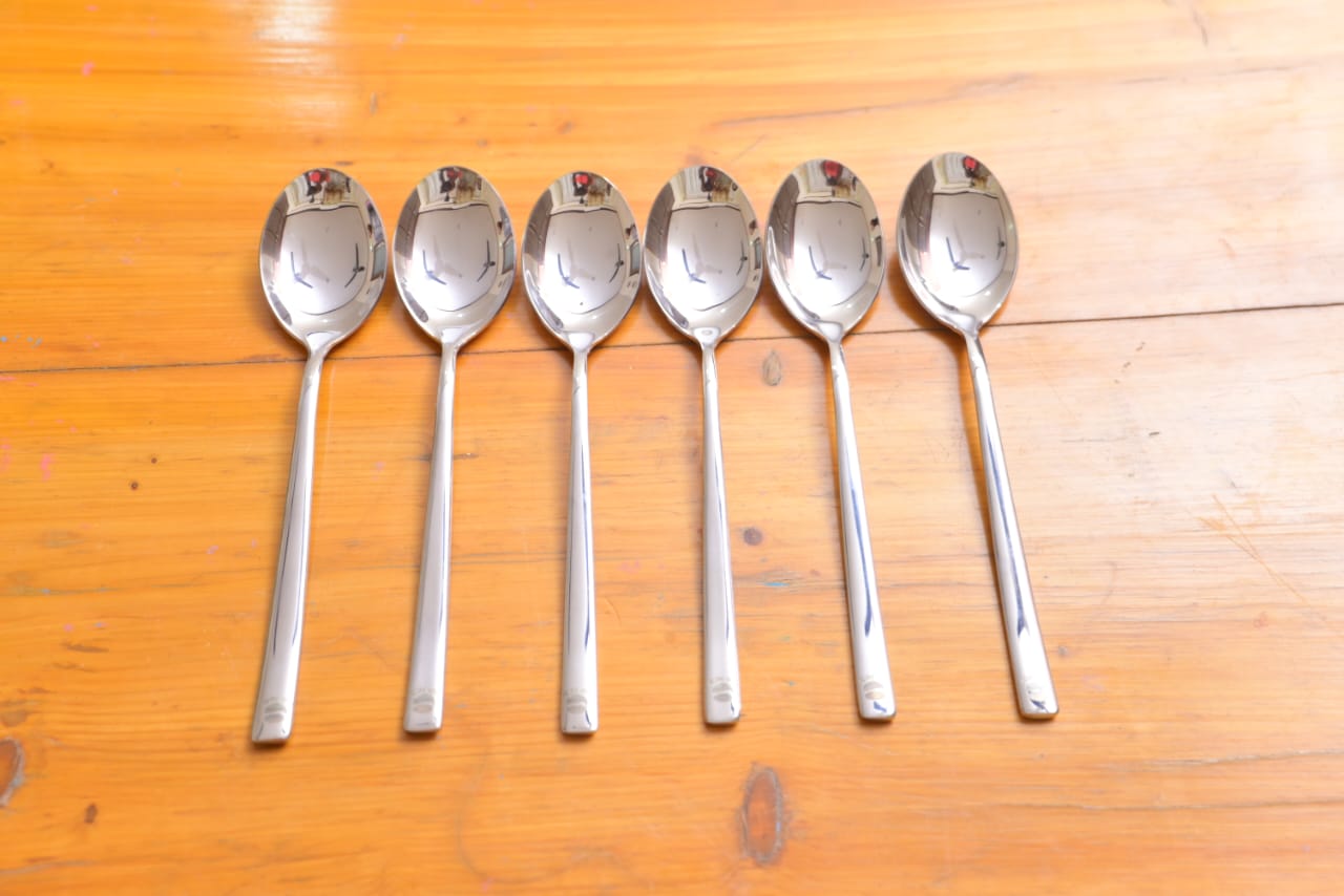 Silver Cutlery Set – Classic Dining Flatware