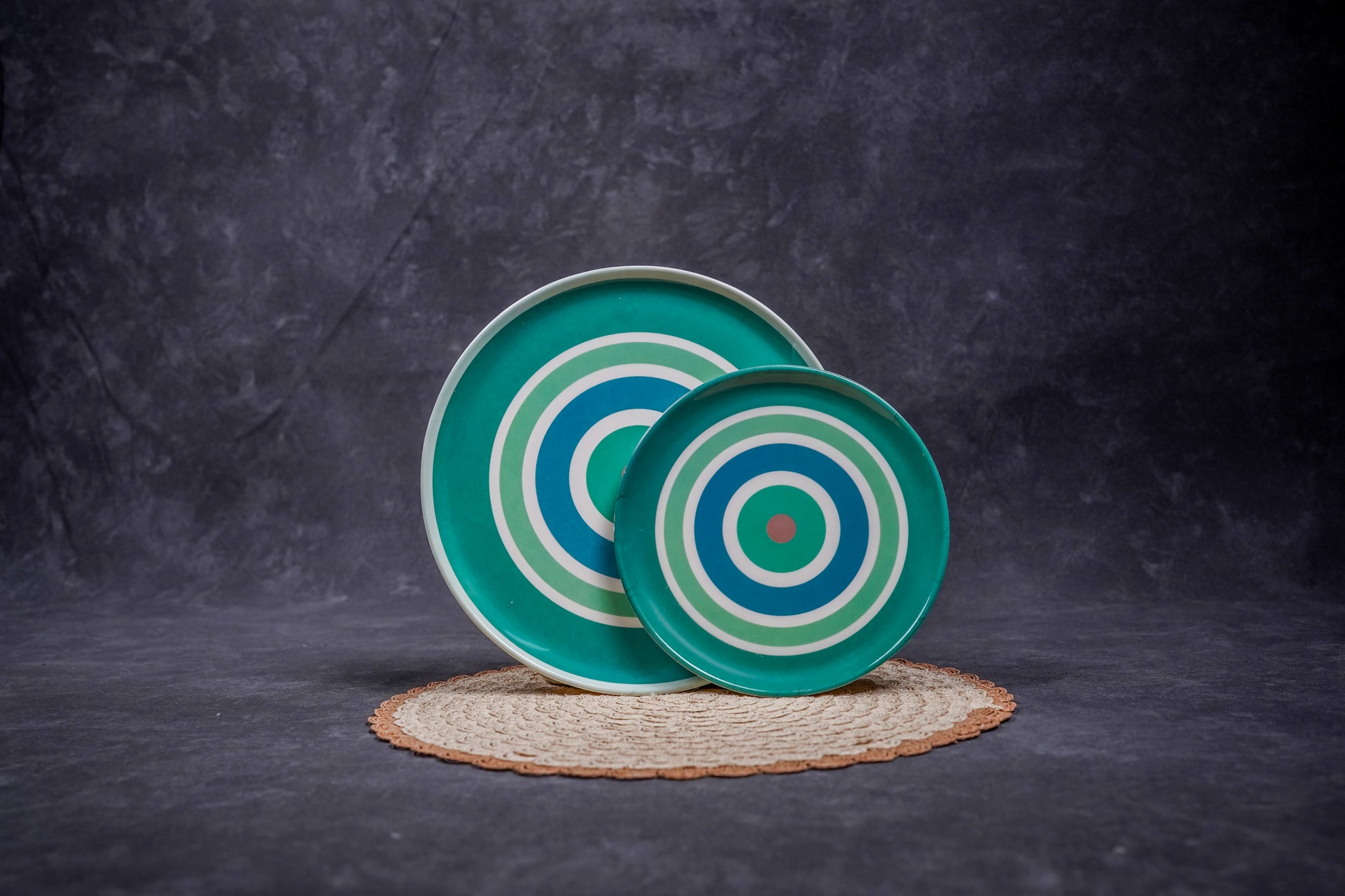 Circle Pattern Melamine Plates – Modern  pack of 12